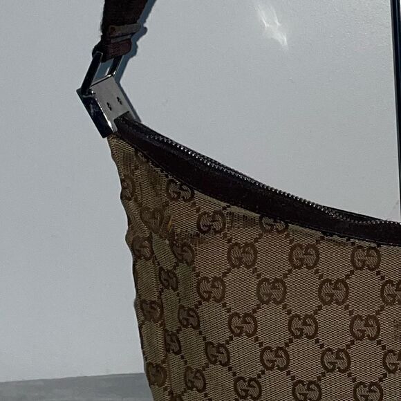 Authentic GUCCI GG Logo Crossbody Brown - Picture 12 of 15